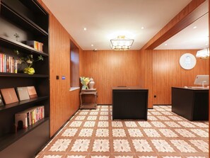 Reception hall - Yuanjili International Youth Hostel (Qingdao)