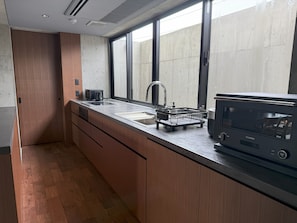 Restauration dans la chambre
