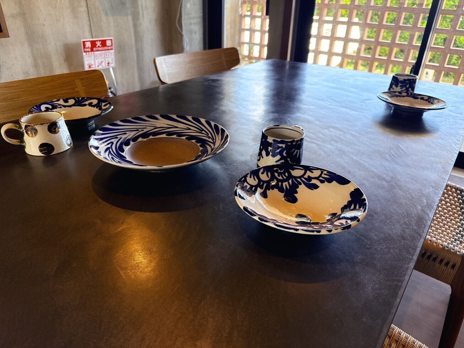 客室内のダイニングエリア