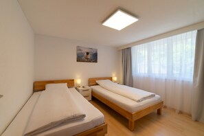 1 quarto, ferros/tábuas de passar roupa, Wi-Fi de cortesia