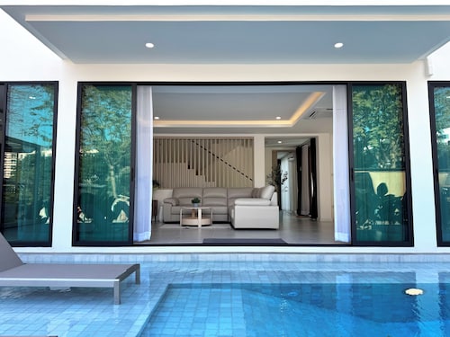 ASSA Pool Villa Jomtien Beach Pattaya