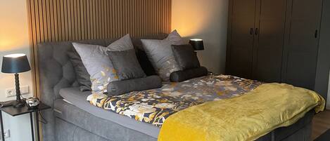 1 chambre, fer et planche à repasser, Wi-Fi, draps fournis