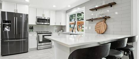 Microwave, oven, stovetop, dishwasher