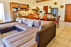 Smart TV, fireplace, table football, books