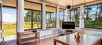 "Tatianna" - 100m from the sea by Interhome