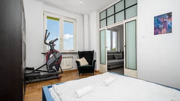 Apartament (38) | Iron/ironing board