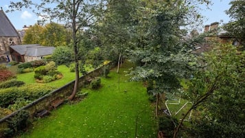 Apartment | Garden view