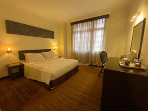 Deluxe Double Room, 1 Queen Bed | Soundproofing, free WiFi, bed sheets - Capital O 91179 Geopark Oriental Village (Langkawi)