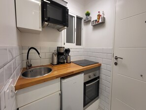 House | Private kitchen - Seaside Apartment Las Palmas Near Playa Canteras (Las Palmas de Gran Canaria)