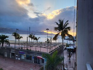House | View from property - Seaside Apartment Las Palmas Near Playa Canteras (Las Palmas de Gran Canaria)