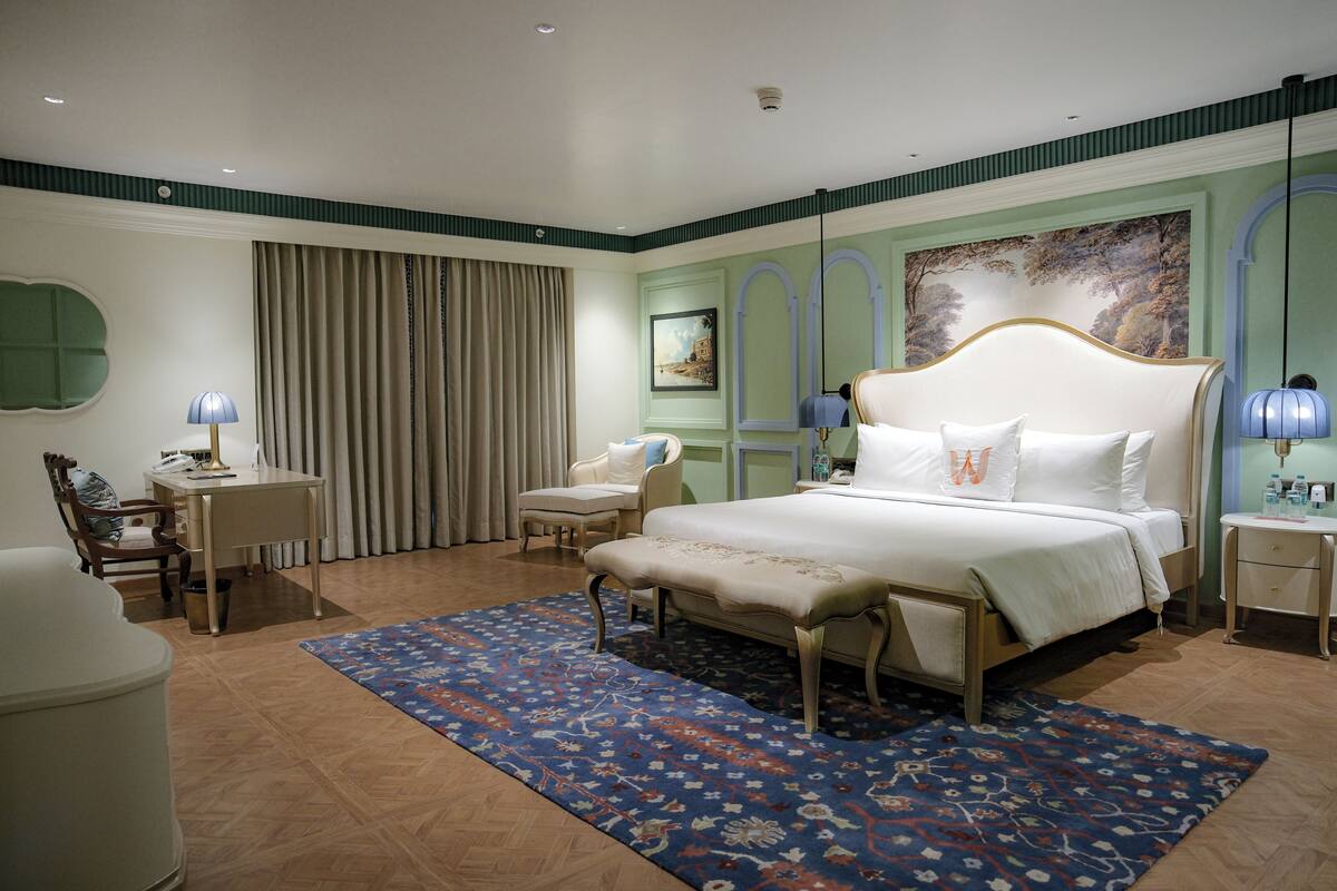Presidential Suite, 1 King Bed with Sofa bed (Presidential Suite) | Premium bedding, down comforters, Select Comfort beds, in-room safe