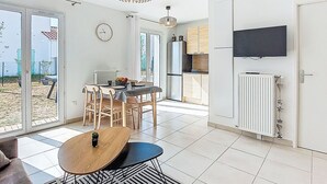 Interior - L'Arroche by Interhome (Ile d'Oléron)