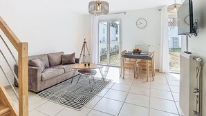TV - L'Arroche by Interhome (Ile d'Oléron)