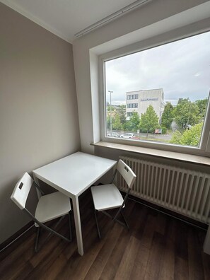 Tvåbäddsrum | Unika möbler, strykjärn/strykbräda, gratis wi-fi och sängkläder