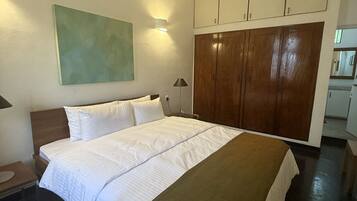 3 Schlafzimmer, Bügeleisen/Bügelbrett, WLAN, Bettwäsche