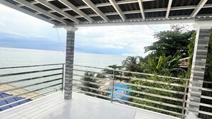 Outdoor dining - Becca's Vacation House (cebu)