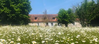 Holiday Home 'Domaine De La Contie' with Private Terrace, Private Garden and Wi-Fi