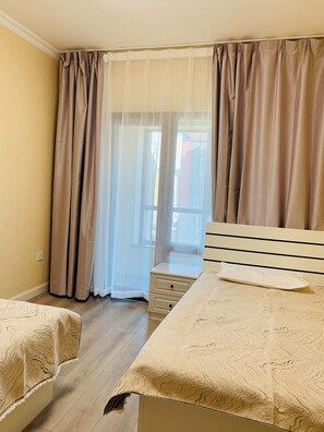 2 Schlafzimmer, Bügeleisen/Bügelbrett, WLAN, Bettwäsche