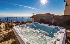 Bubbelpool utomhus