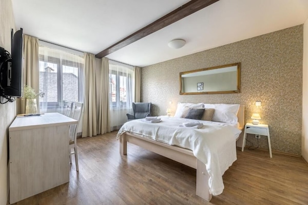 Quarto superluxo, vista para a cidade | Quartos à prova de som, Wi-Fi de cortesia
