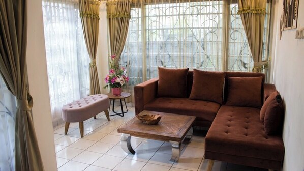 Luxury Villa, Balcony | Living area