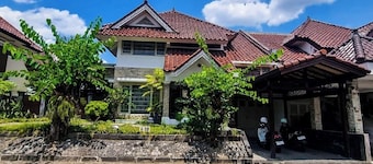 PESONA MERAPI A-039