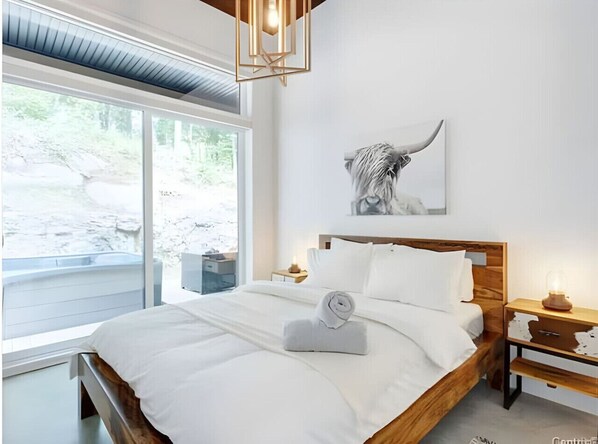 5 bedrooms, desk, iron/ironing board, travel crib