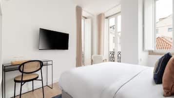 1 bedroom, free WiFi, bed sheets