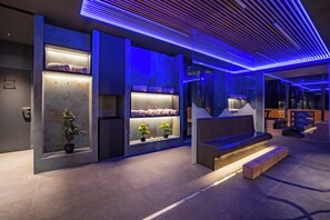 Swedish massages, reflexology, 1 treatment room, massages