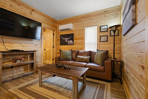 Cottage 8 - Why Knot