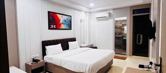 Konark Palace Hotel