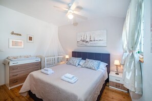 6 slaapkamers, gratis babybedden, beddengoed