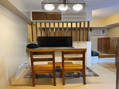 Room-charming Iloilo City Condo Room for