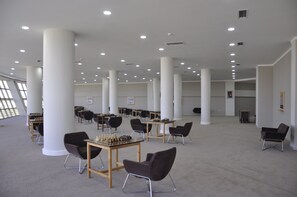 Games room - Arena Hotel Absheron (Baku)