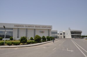 Front of property - Arena Hotel Absheron (Baku)