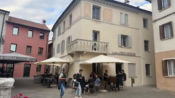 Udendørs spisemuligheder