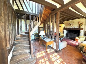 Interior - Le Manoir familial du Quesnot, 10 to 22 pers. (Lessard-et-le-Chêne)