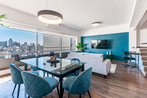 Smart TV, offices