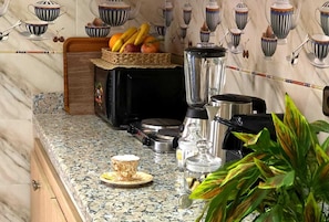 Microwave, oven, stovetop