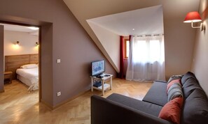 Suite studio, vue sur la montagne | Aire de séjour