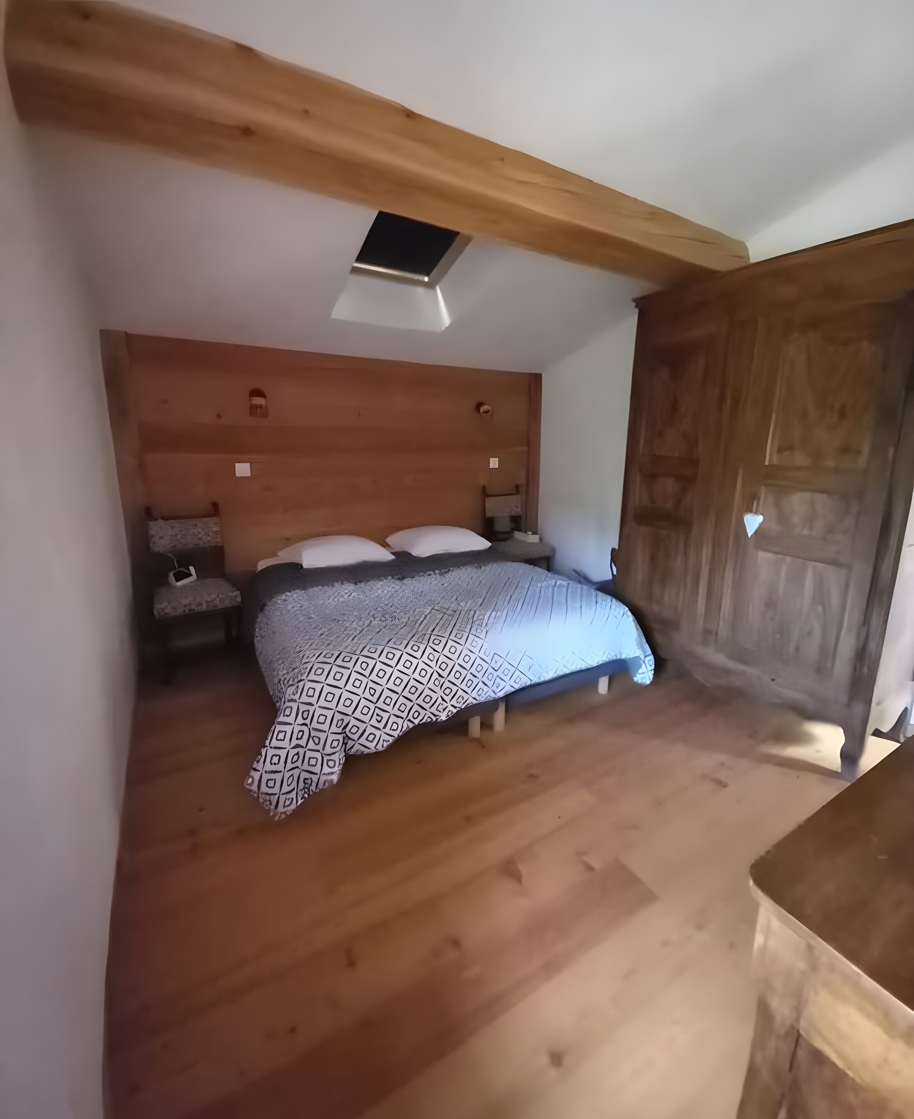 3 Schlafzimmer, Bügeleisen/Bügelbrett