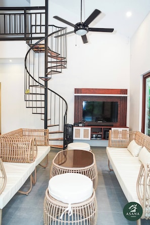 Villa, 2 Bedrooms, Accessible, Private Pool | Living room