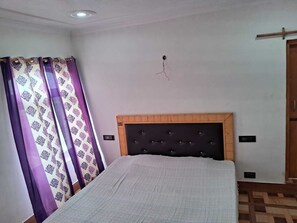 Free WiFi - GUEST NEST (Srinagar)