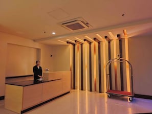 Apartment, 1 Bedroom, Balcony | Lobby - Affordable Condoatel Hotel Near Naia 1,2,3&4 (Pasay)