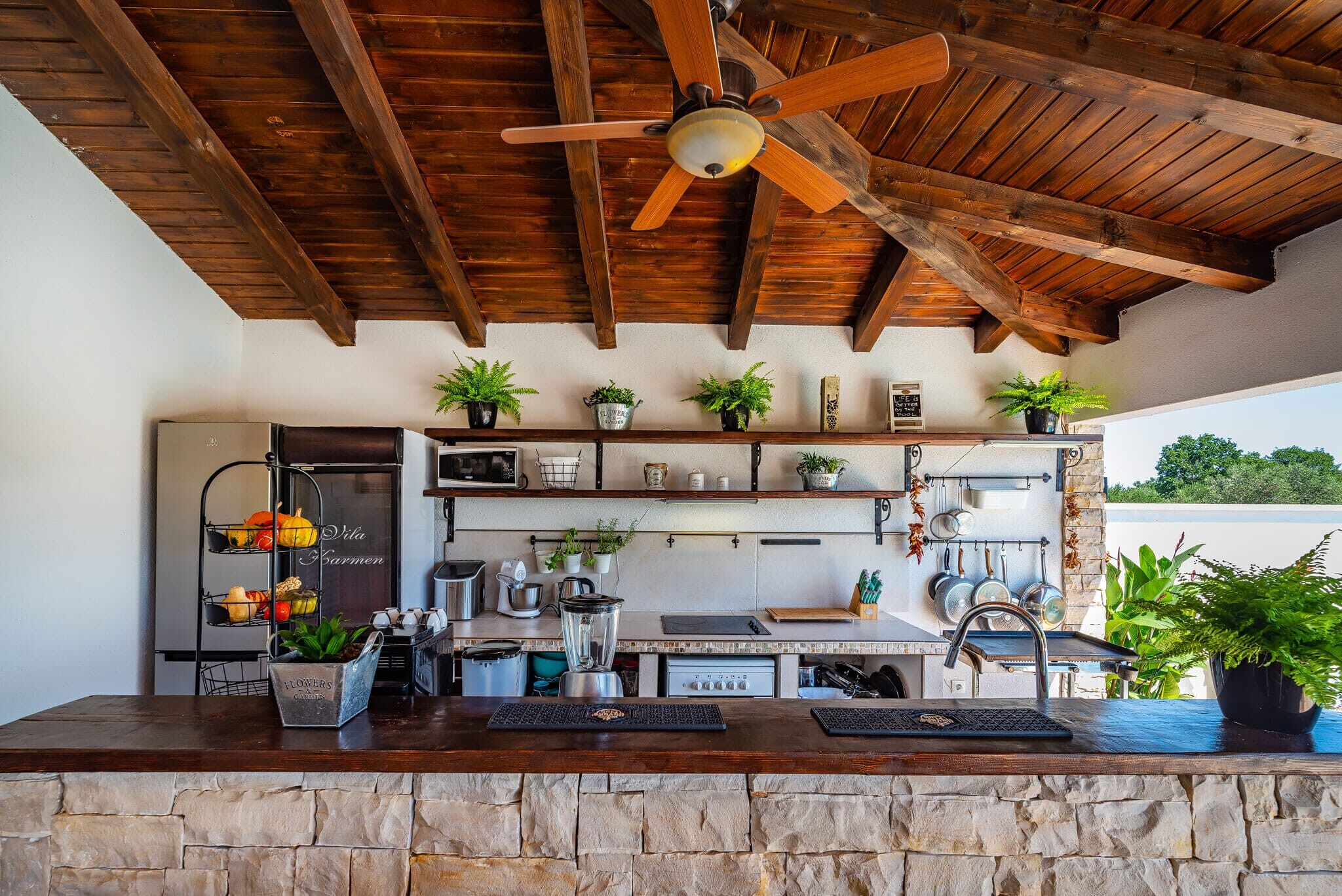 6 عدّة غرف نوم