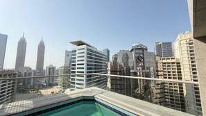 Una piscina techada