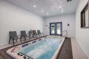 Unclassified image, 2 of 52, button