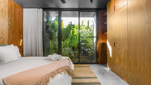 Muli Muli - Modern Architectural