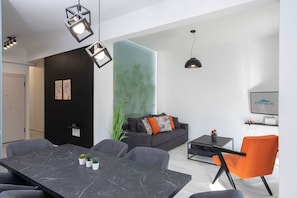 2 bedrooms, free WiFi - Bright 2 Bedroom Apartment in Palaio Faliro (Palaio Faliro)