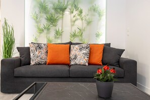 Apartment | 2 bedrooms, free WiFi - Bright 2 Bedroom Apartment in Palaio Faliro (Palaio Faliro)